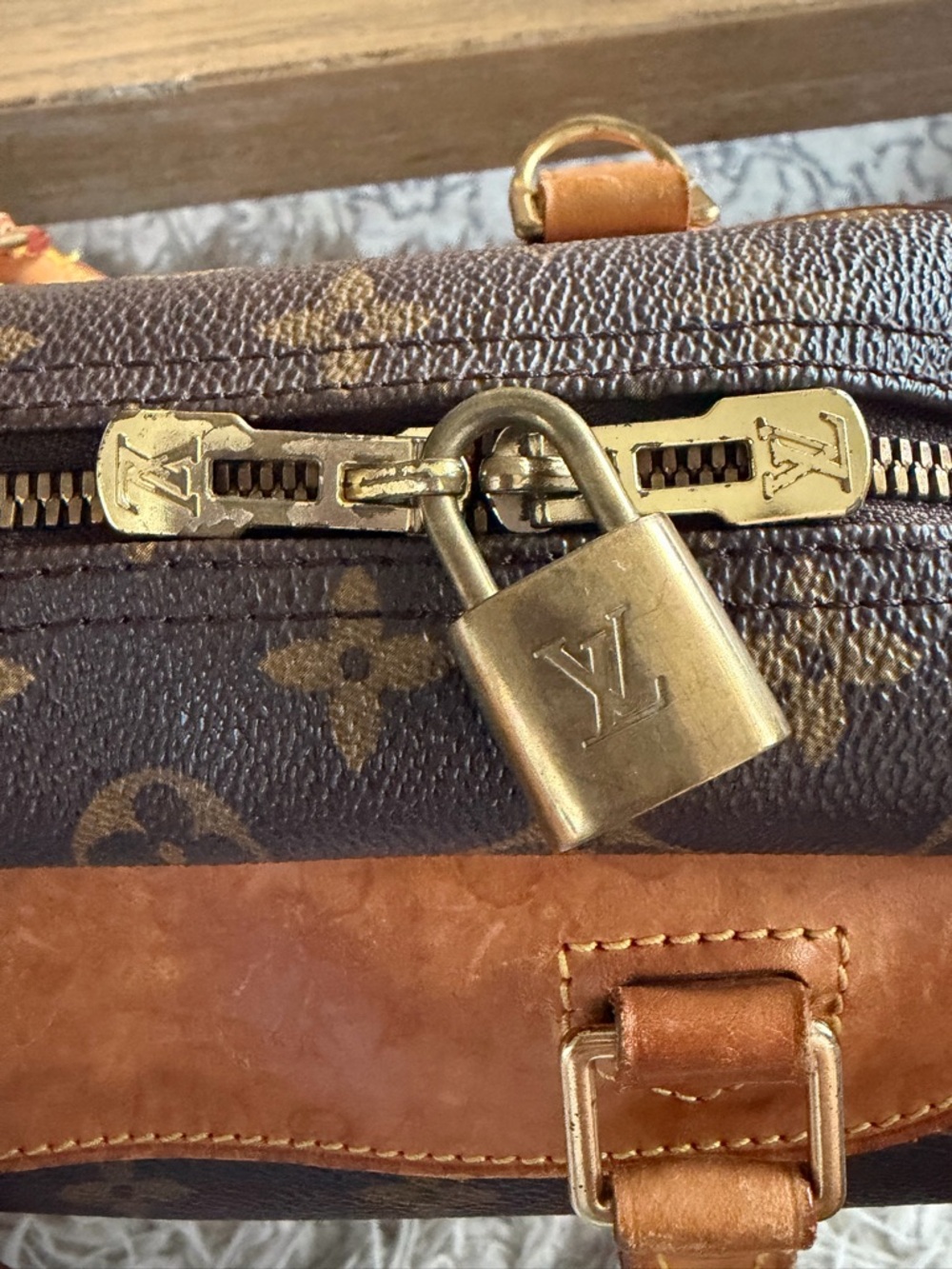 Louis Vuitton Monogram Deauville - Picture 3 of 10